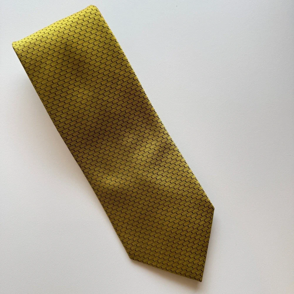 Laurant Benon Paris Mens Silk Necktie Mustard Yellow Black Geometric Woven Tie